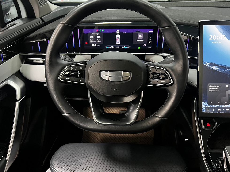 Geely Atlas Flagship, белый