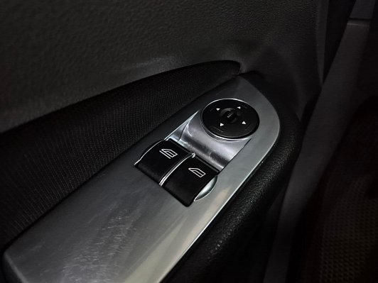 Ford Focus Titanium, 2010 года, пробег 216026 км