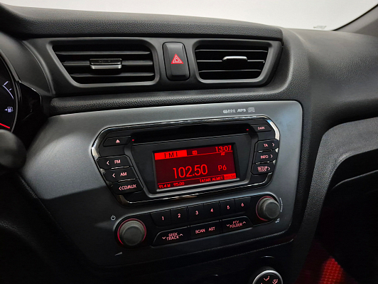 Kia Rio Comfort Аудио, 2015 года, пробег 111614 км