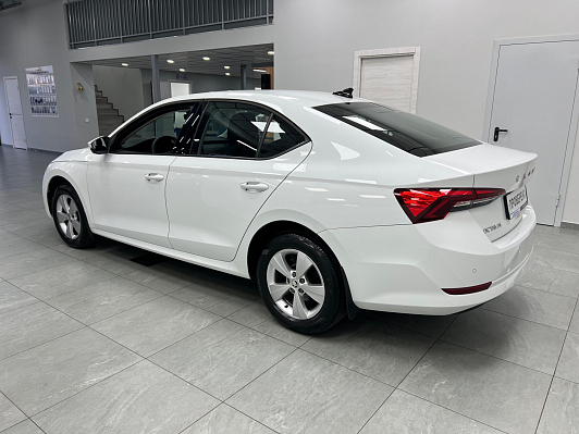 Skoda Octavia Ambition Plus, 2021 года, пробег 32405 км