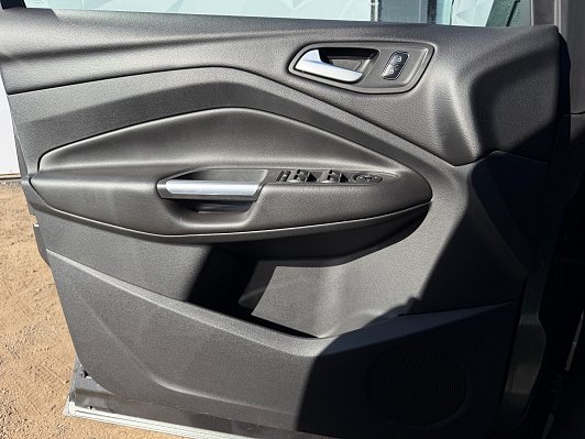 Ford Kuga Trend, 2017 года, пробег 183500 км