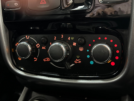 Renault Duster Expression, 2013 года, пробег 141839 км