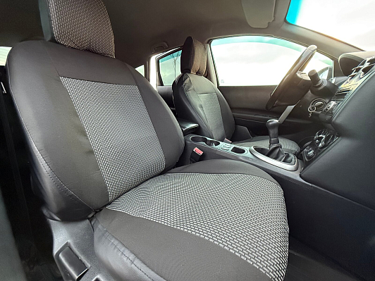 Nissan Qashqai XE, 2010 года, пробег 243000 км