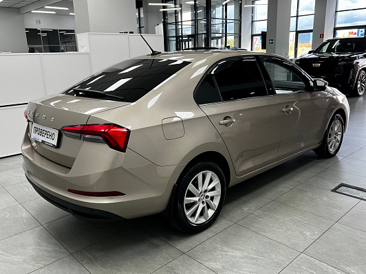 Skoda Rapid Style, 2021 года, пробег 107800 км