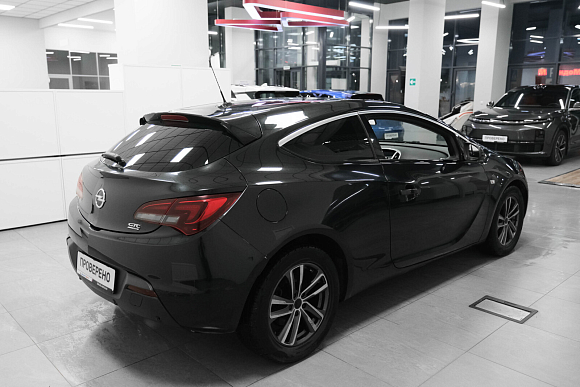 Opel Astra Sport, 2013 года, пробег 184000 км