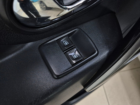 Renault Sandero, 2014 года, пробег 145665 км