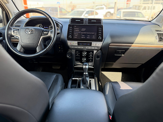 Toyota Land Cruiser Prado Престиж, 2020 года, пробег 85200 км