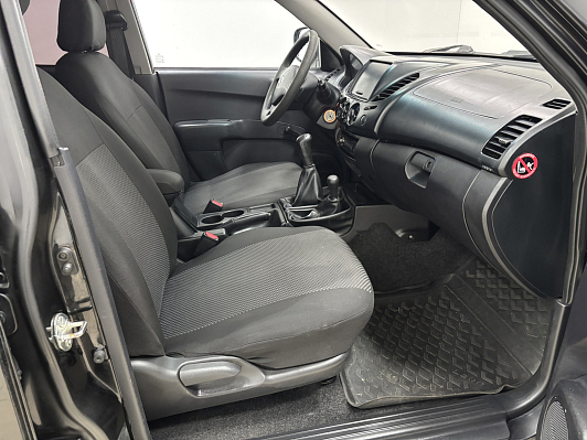 Mitsubishi L200 Invite, 2014 года, пробег 314185 км