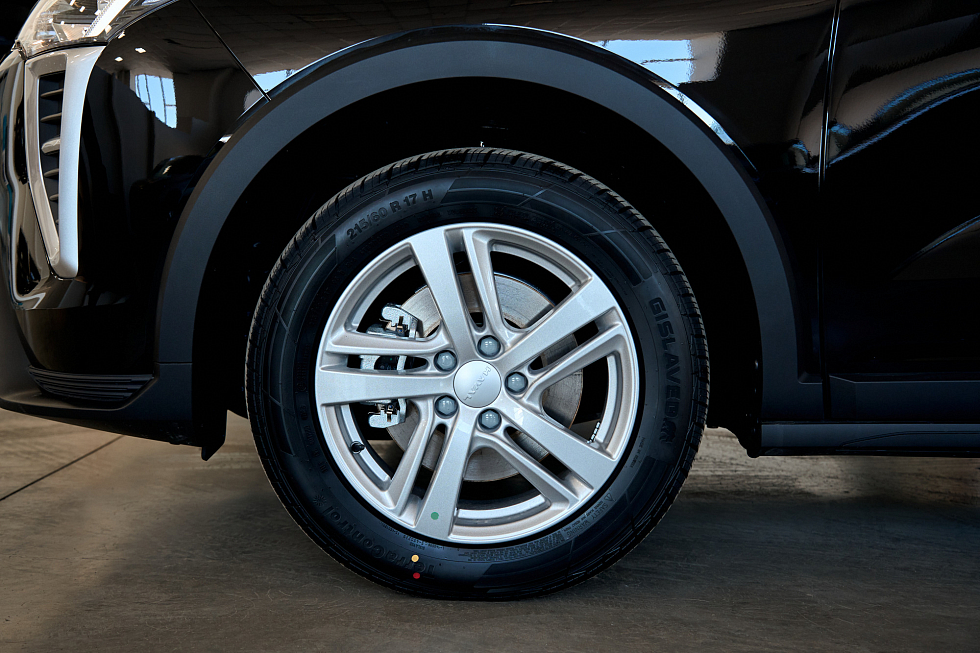 Haval Jolion Техно+, черный