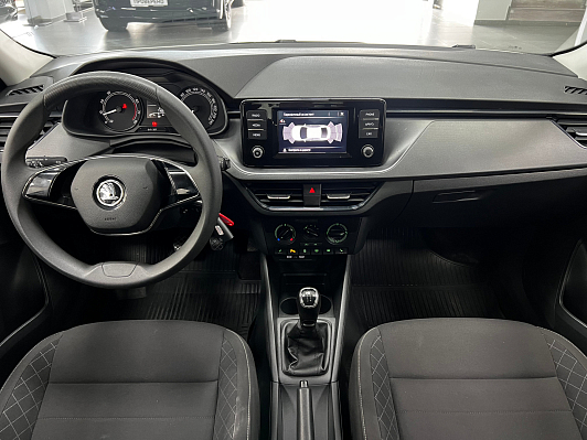 Skoda Rapid Active, 2021 года, пробег 77010 км