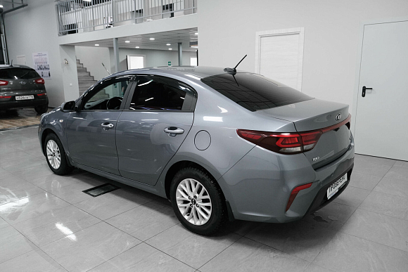 Kia Rio Luxe RED Line, 2018 года, пробег 154000 км
