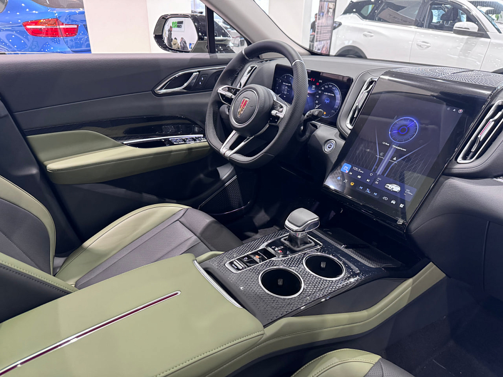 Hongqi HS3 Comfort, зеленый