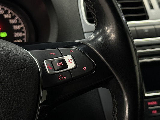 Volkswagen Polo Allstar, 2016 года, пробег 147000 км