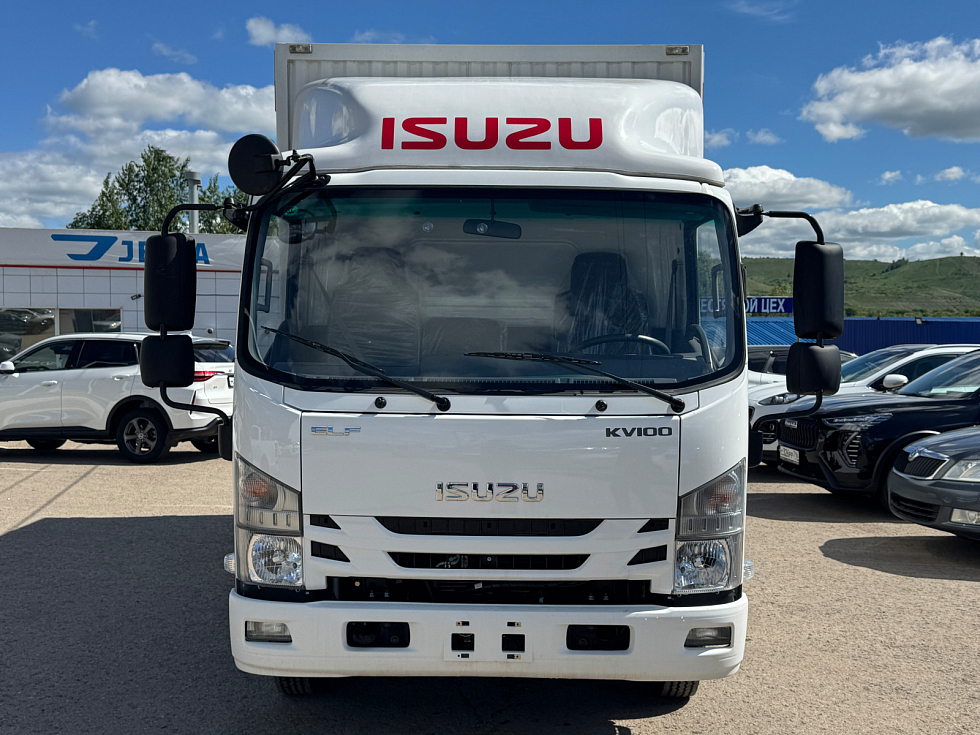 Isuzu Elf (N-series) , белый