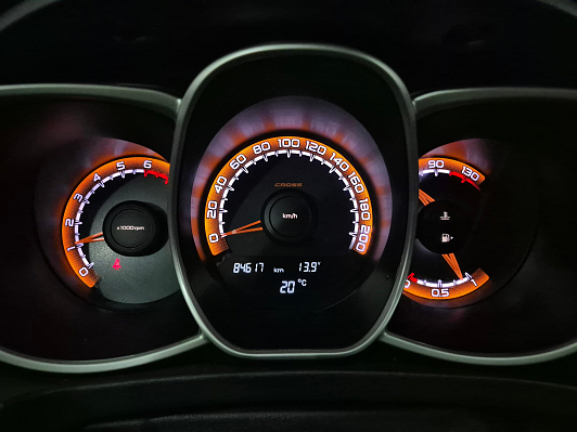 Lada (ВАЗ) Vesta Luxe Prestige (2017-2019), 2019 года, пробег 84533 км