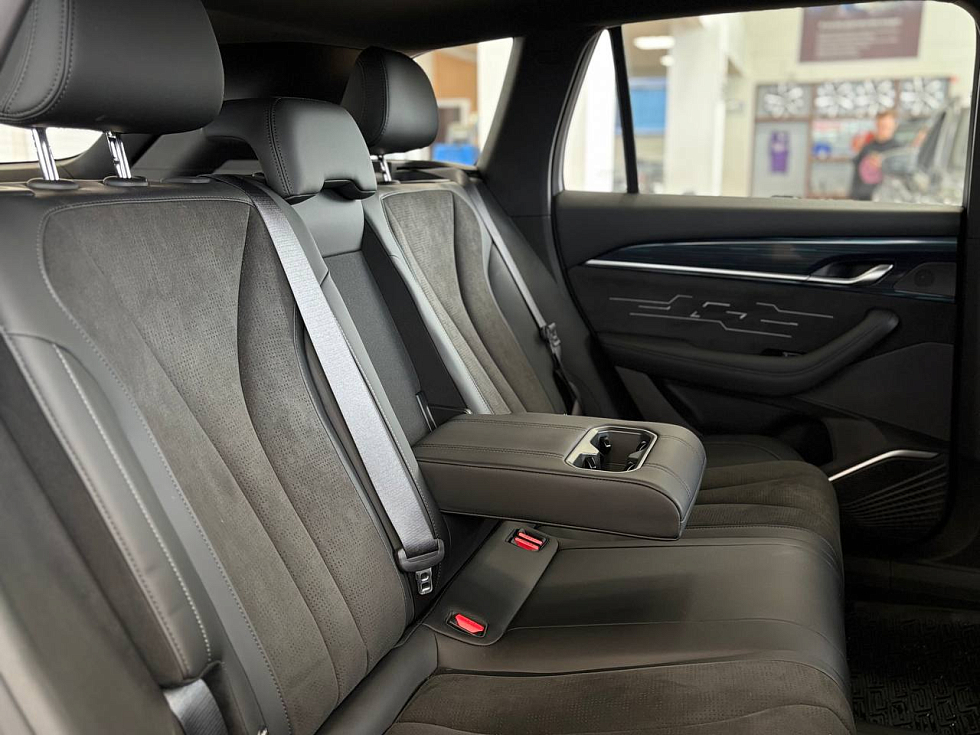 Geely Monjaro Flagship, черный