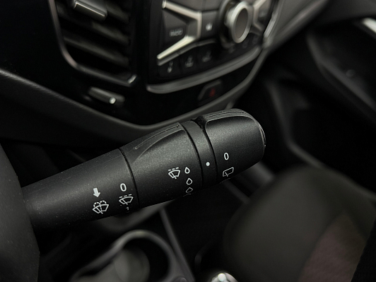 Lada (ВАЗ) Vesta Comfort, 2019 года, пробег 145000 км