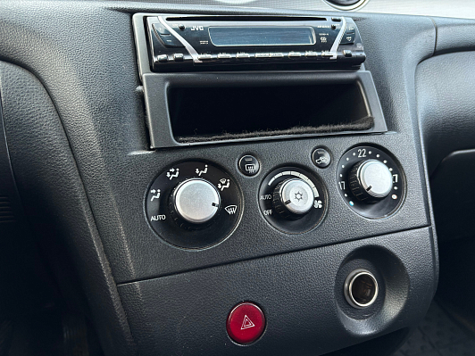 Mitsubishi Outlander, 2004 года, пробег 229370 км