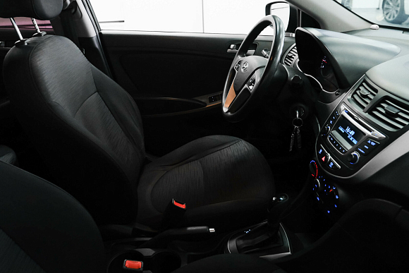 Hyundai Solaris Comfort, 2015 года, пробег 177000 км