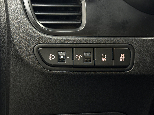 Kia Rio Luxe 2018 FWC, 2019 года, пробег 155046 км