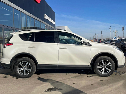 Toyota RAV4, 2017 года, пробег 133438 км