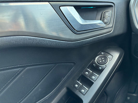 Ford Focus, 2019 года, пробег 210213 км