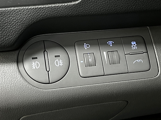 Hyundai H-1 Active, 2018 года, пробег 175000 км