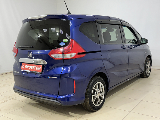 Honda Freed, 2017 года, пробег 195900 км