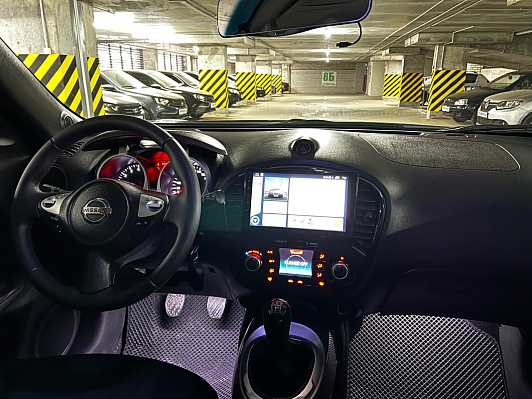 Nissan Juke SE, 2011 года, пробег 144000 км