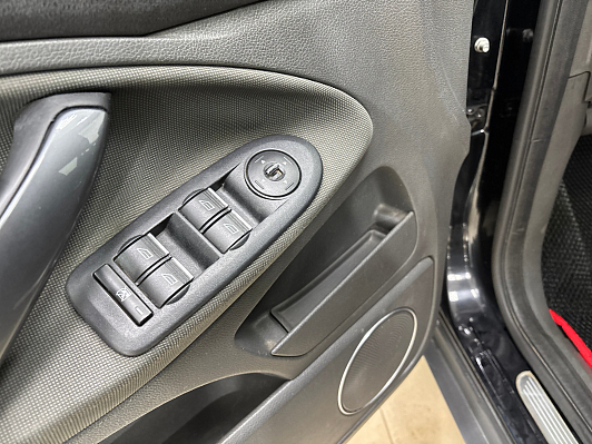 Ford Kuga Titanium, 2010 года, пробег 219968 км