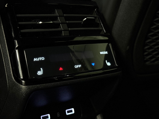 Geely Monjaro Flagship (2023-2025), 2024 года, пробег 56400 км