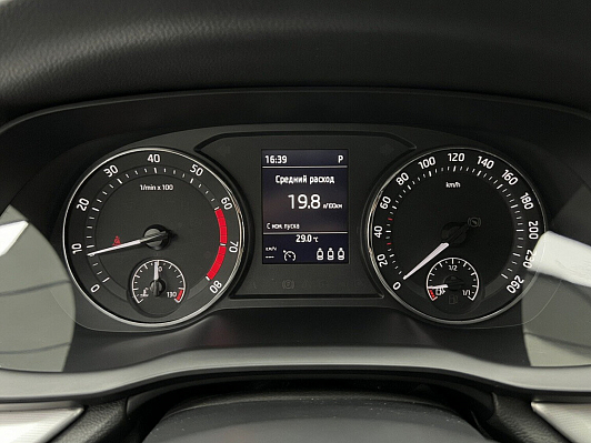 Skoda Octavia Ambition Plus, 2021 года, пробег 82500 км