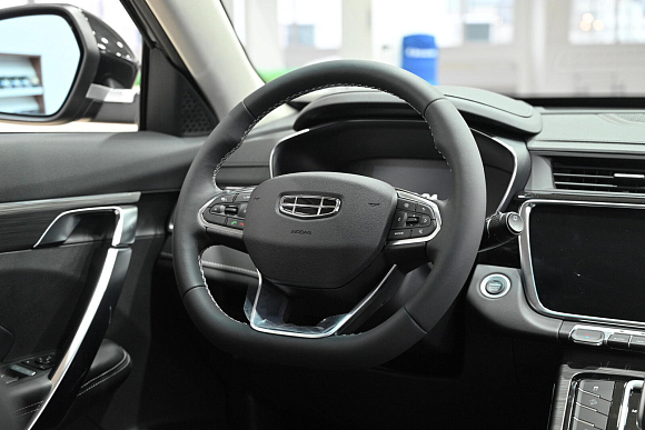 Geely Atlas Pro Comfort, черный