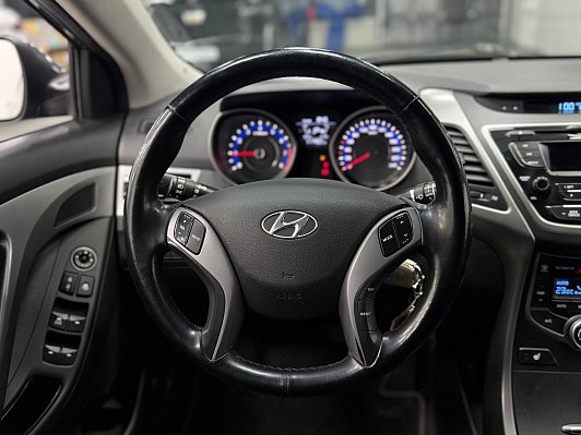 Hyundai Elantra Active, 2015 года, пробег 110000 км