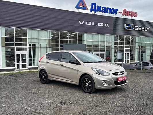 Hyundai Solaris Active, 2011 года, пробег 196956 км