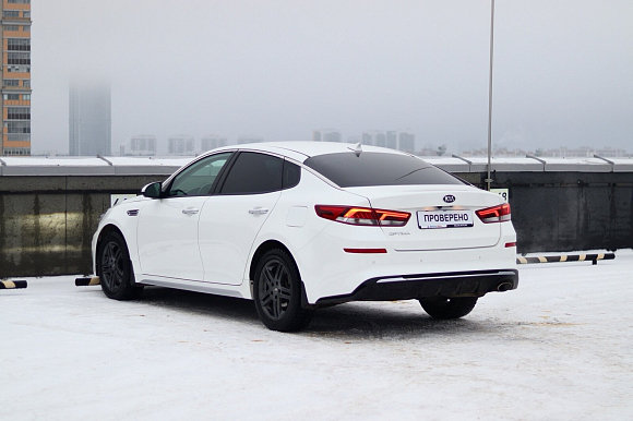 Kia Optima Prestige, 2019 года, пробег 75000 км