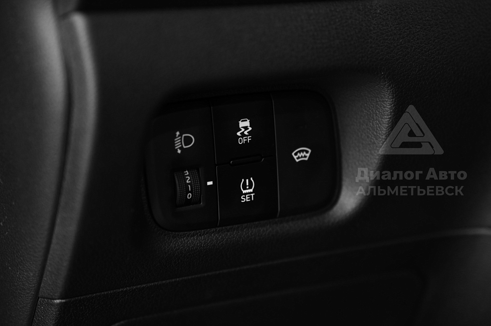 Solaris HC Lifestyle + Winter, черный