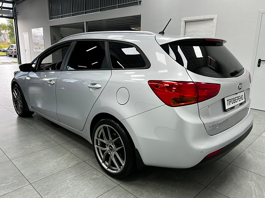 Kia Ceed Luxe, 2015 года, пробег 151855 км