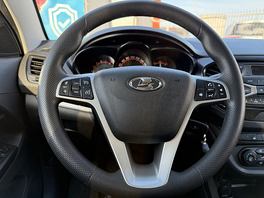 Lada (ВАЗ) Vesta Comfort, 2021 года, пробег 93495 км