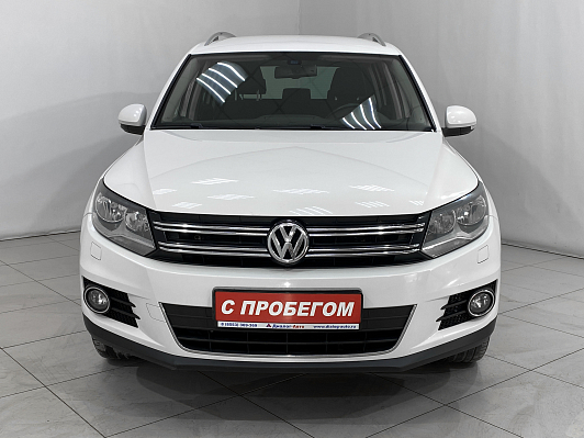 Volkswagen Tiguan Avenue, 2012 года, пробег 112722 км