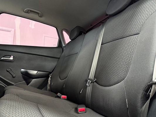 Kia Rio, 2016 года, пробег 112576 км