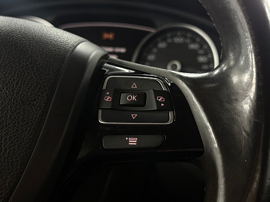 Volkswagen Touareg, 2014 года, пробег 218000 км