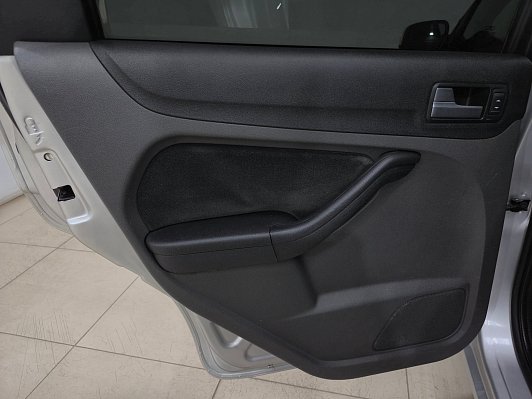 Ford Focus Ghia, 2007 года, пробег 271369 км