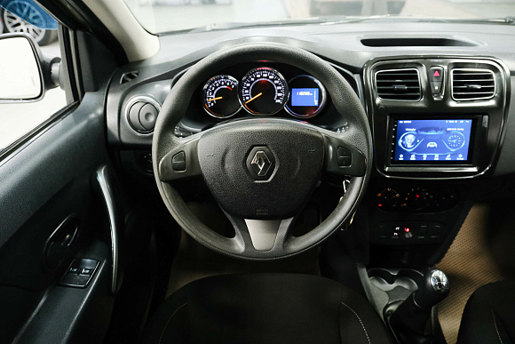 Renault Sandero Confort, 2017 года, пробег 118285 км