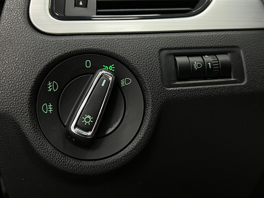 Skoda Rapid Style, 2019 года, пробег 129259 км
