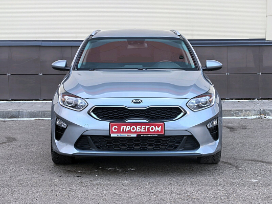 Kia Ceed Luxe, 2019 года, пробег 186178 км