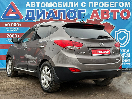 Hyundai ix35 Prestige, 2012 года, пробег 184002 км