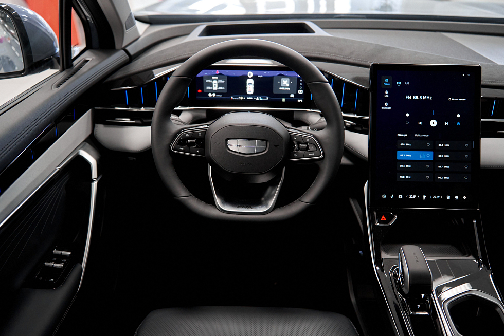 Geely Atlas Flagship, голубой