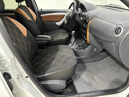 Lada (ВАЗ) Largus Luxe Glonass (7 мест) (2018-2019), 2018 года, пробег 187173 км