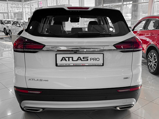 Geely Atlas Pro Luxury, белый